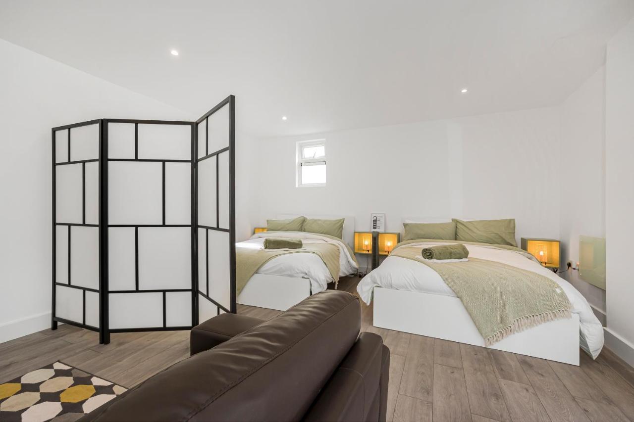 London Haven At Rutland House Apartment Ilford Bagian luar foto