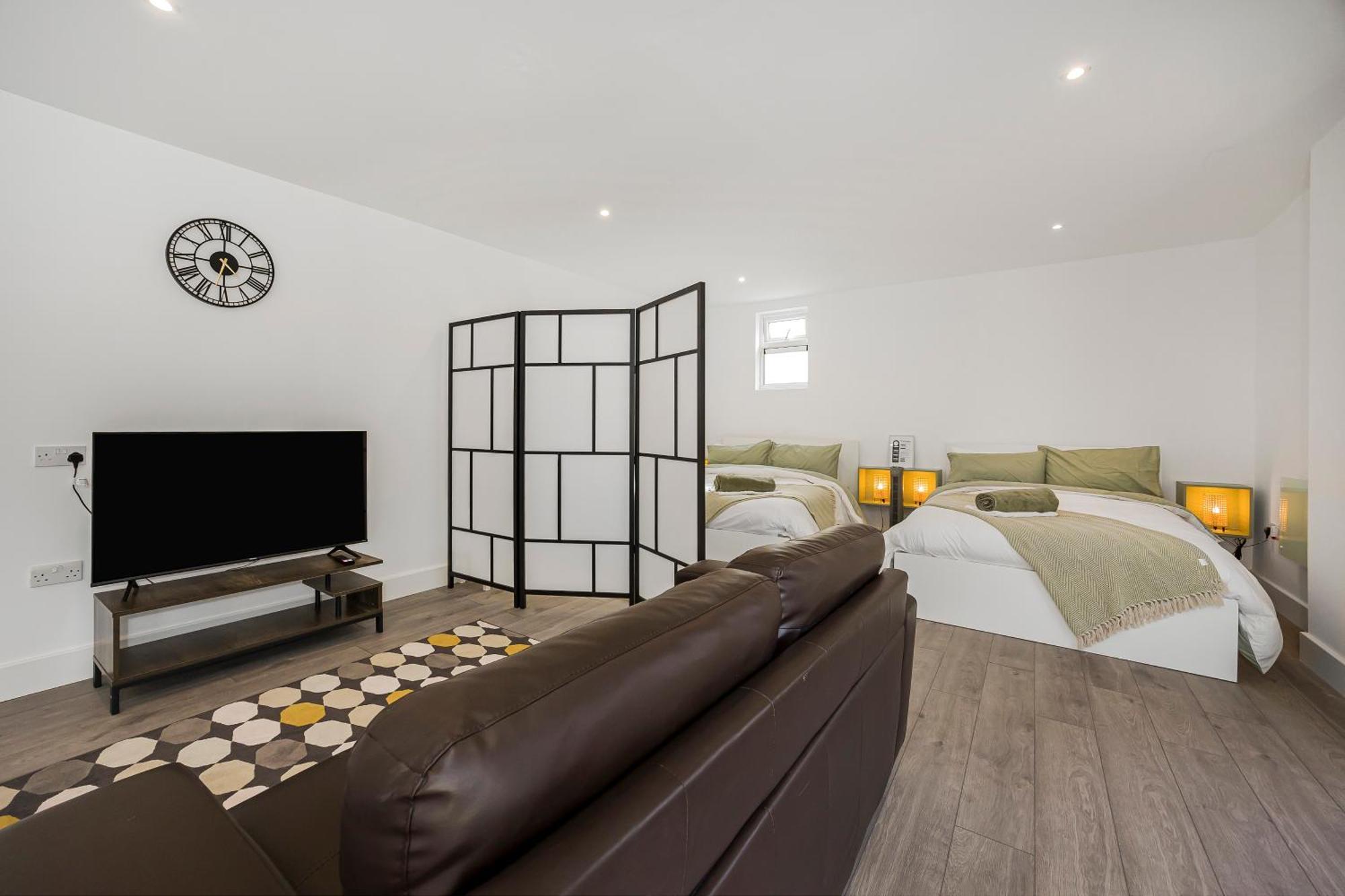 London Haven At Rutland House Apartment Ilford Bagian luar foto