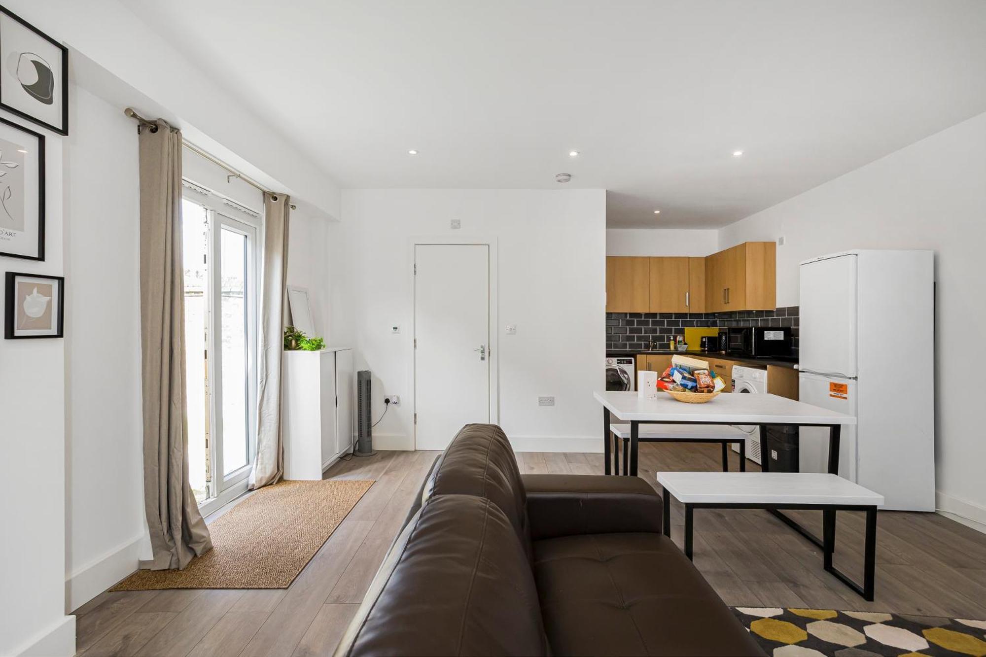 London Haven At Rutland House Apartment Ilford Bagian luar foto